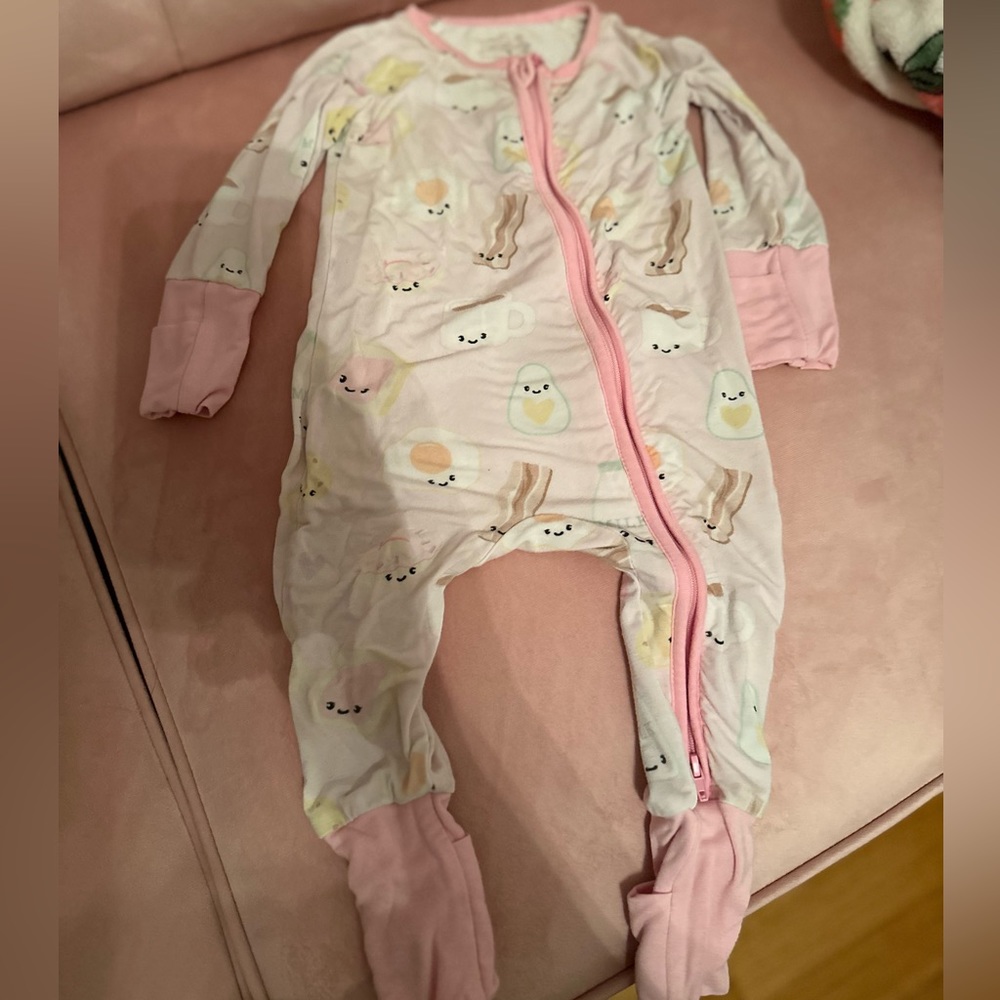 Caden Lane Breakfast in Bed Convertible Zip Romper- Pink